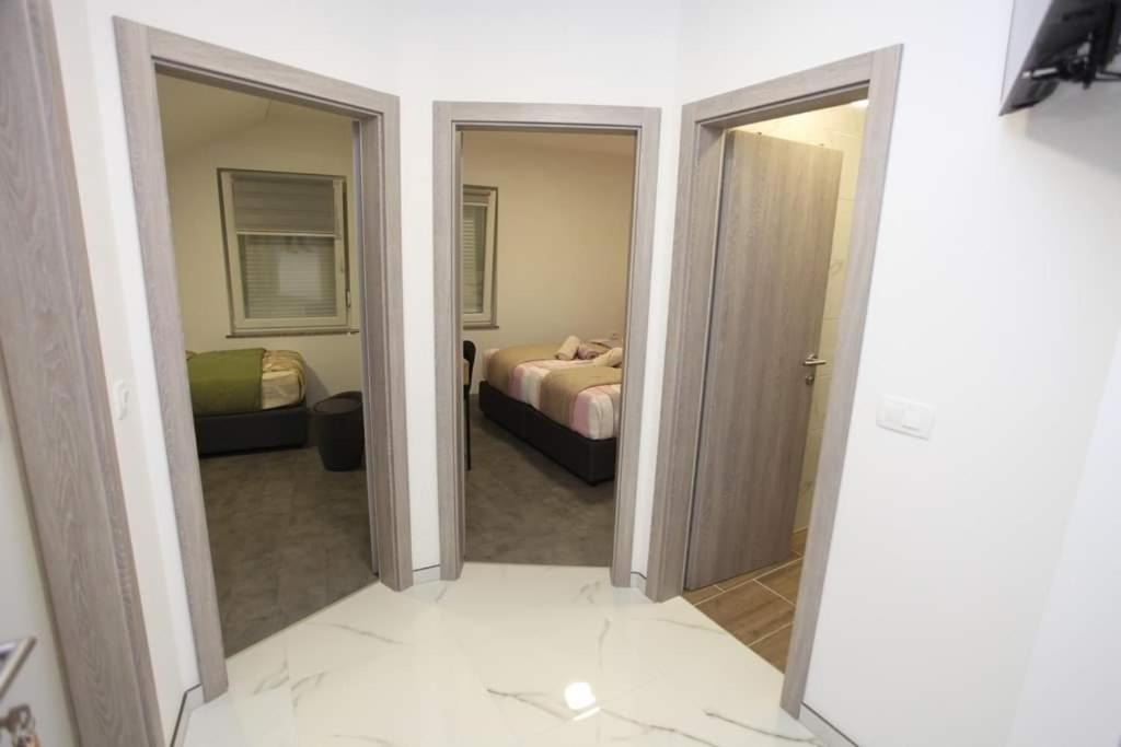 Apartmani Venecia Prozor Luaran gambar