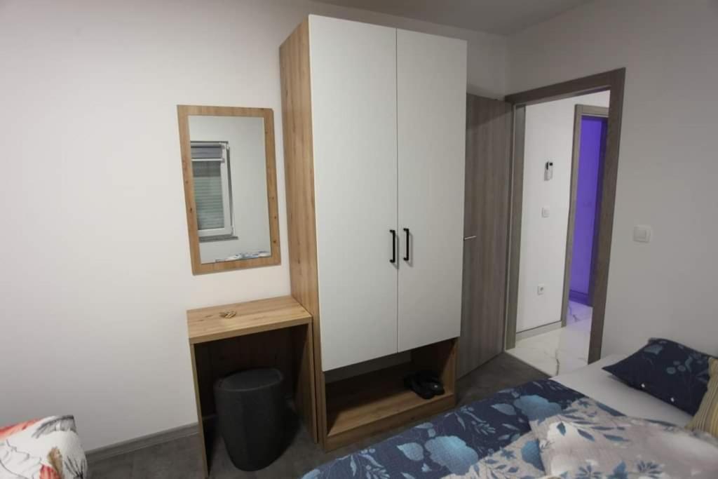 Apartmani Venecia Prozor Luaran gambar