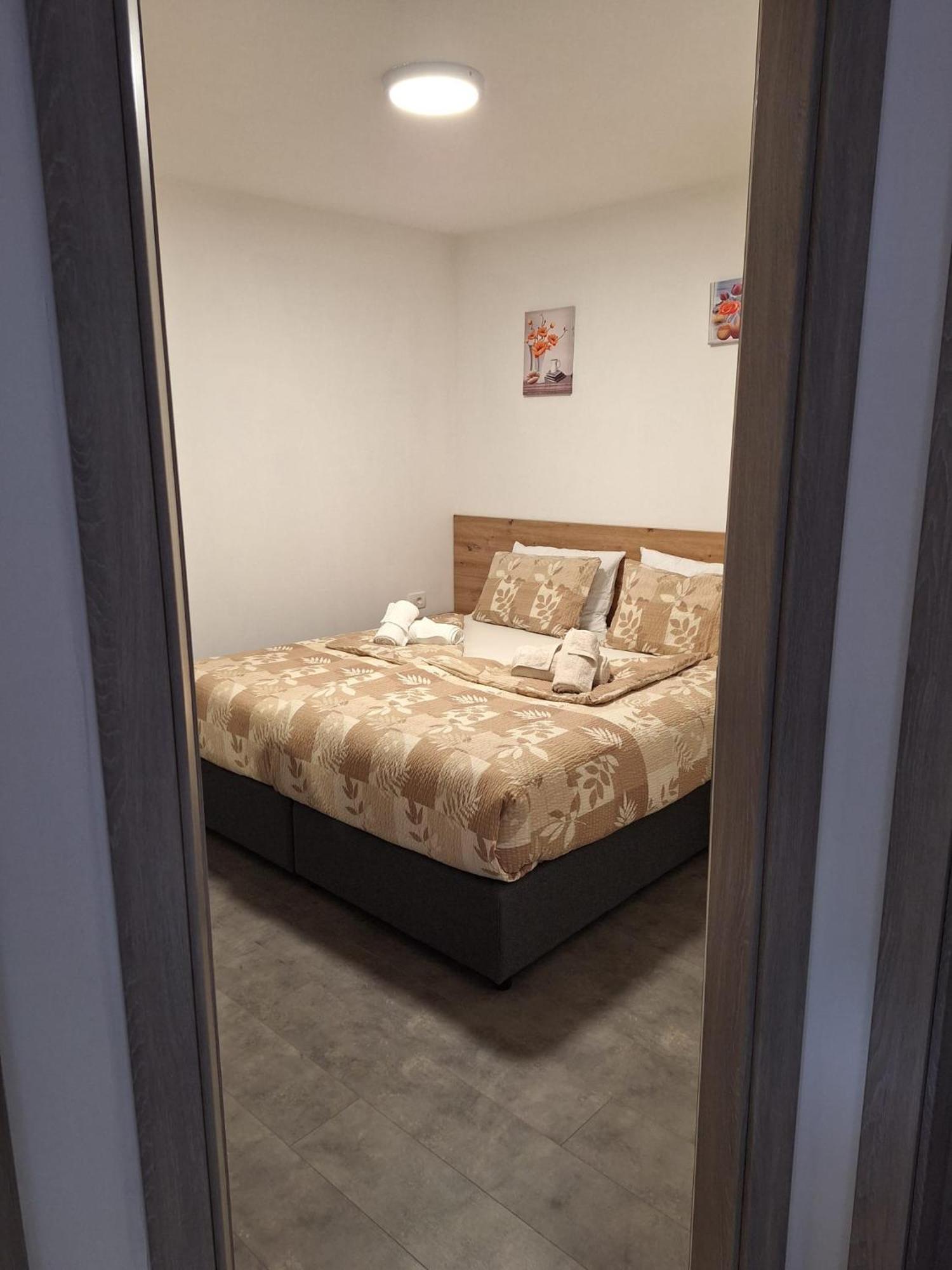 Apartmani Venecia Prozor Luaran gambar